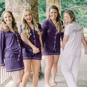 Bridesmaid Pajamas set monogrammed, bridesmaid pajamas set of 7, bridesmaid pajamas set of 8, bridesmaid pajamas set of 10, set of 9 zdjęcie 9