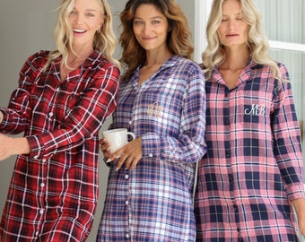 Bridesmaid Shirt Button Down Bridesmaid Shirts Getting Ready Oversized Bridesmaid Shirts Flannel Bridesmaid Shirts Bridesmaid PJs Flannel