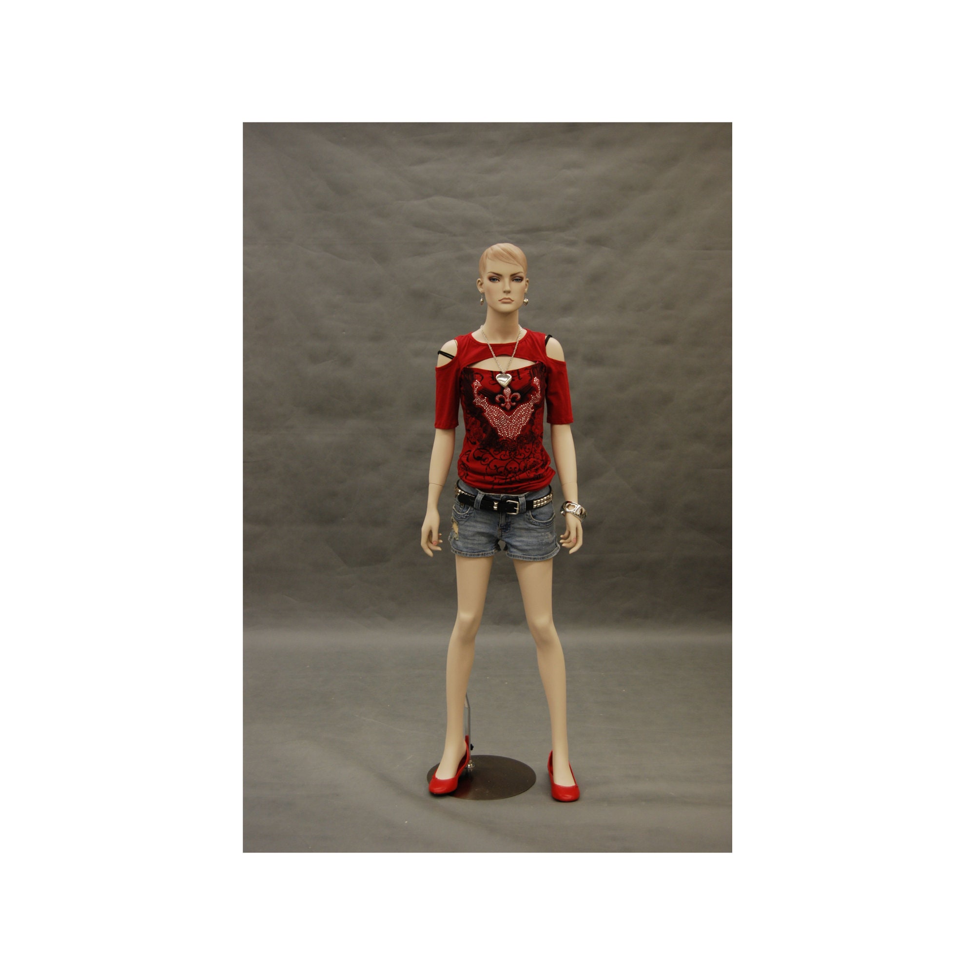 Mannequins & Dress Forms Retail & Services Adult Female Fleshtone Full