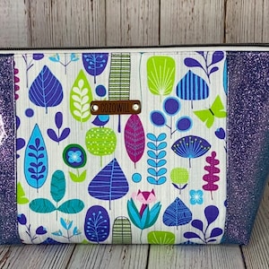 Peek-a-Boo Beauty Bag, XL Makeup Bag, Toiletry Bag