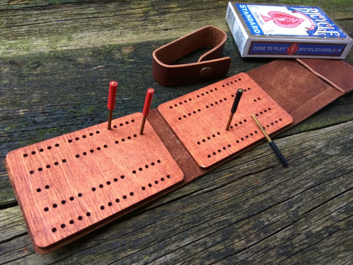 Cribbage board Travel cribbage board Leather wood cribbage Etsy