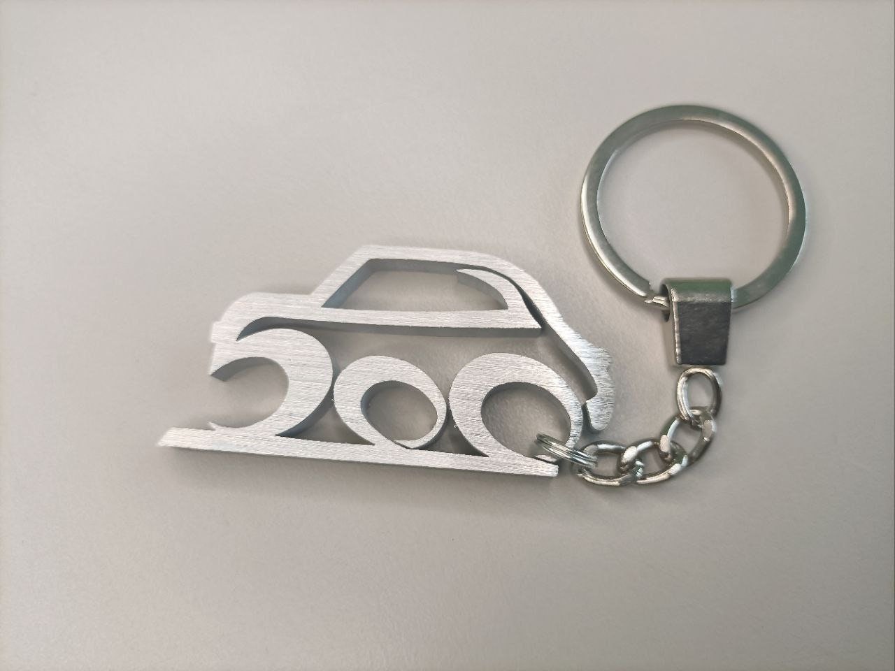 Fiat 500 Schlüsselanhänger Musetto 12 cm schwarz
