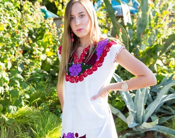 QUETZALLI Embroidered Dress/Mexican Dress/Frida/Frida Kahlo Dress/Ethnic Sz S/M