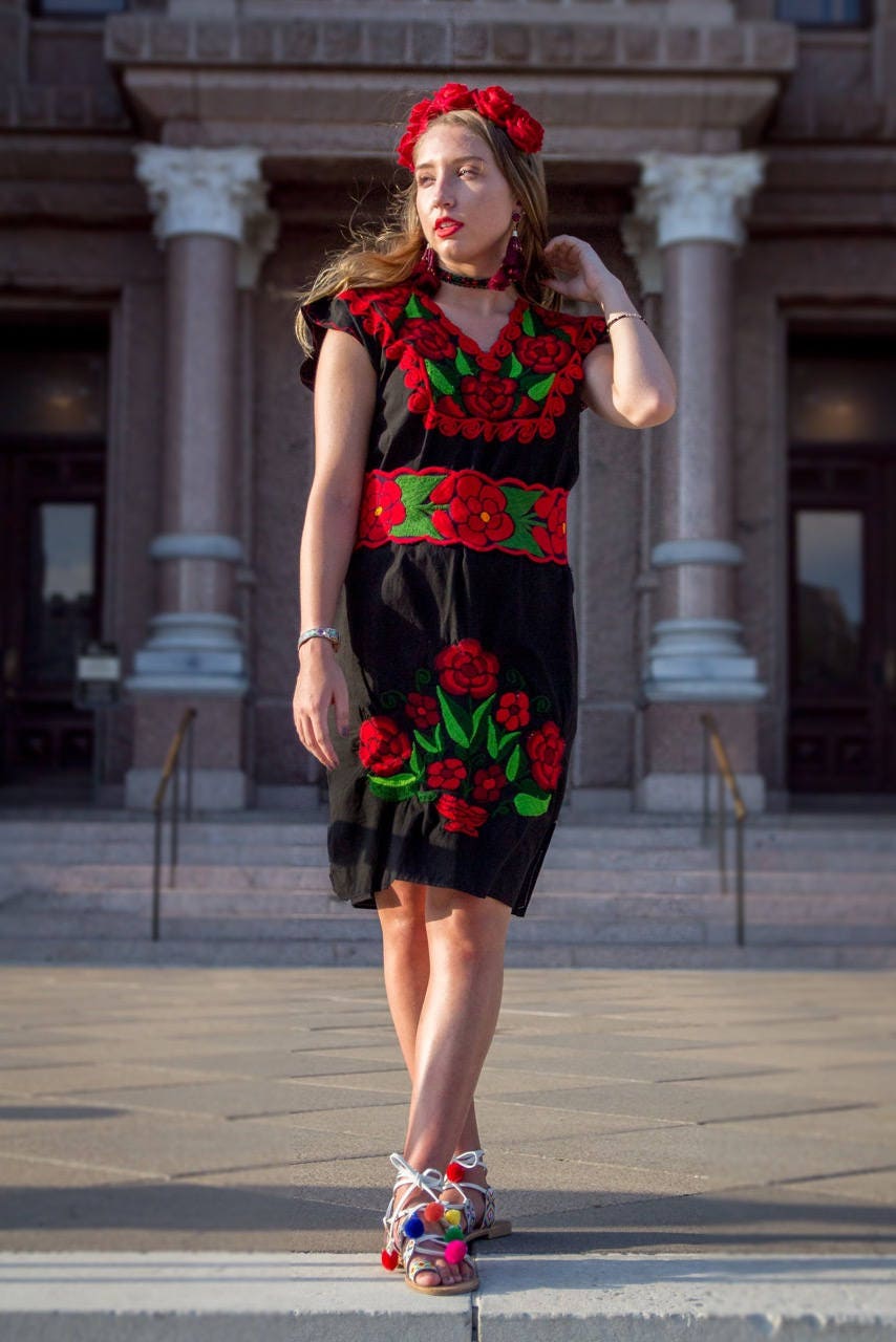 QUETZALLI Embroidered Dress/mexican Dress/frida/frida Kahlo