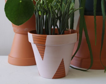 Hand painted terracotta plant pot for houseplants | Customisable pot with drainage and saucers to match | Great plant gift idea