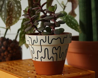 Hand painted terracotta plant pot for houseplants | Customisable pot with drainage and saucers to match | Great plant gift idea