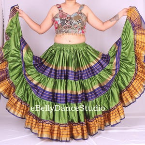 25 Yard Skirt/Padma Skirt/Gypsy Skirt/Tribal Skirt/Belly Dance Skirt/Bohemian/Renaissance/4 Tiered/Festival Skirt/Sari Skirt/ATS Skirt/FCBD