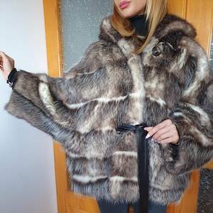 Vintage Real Raccoon Fur Coat, Racoon Fur Jacket with Hood, Hooded Fur Coat, Womens Fur Coat with Belt, Kimono Fur Coat, Mob Wife Fur Coat
