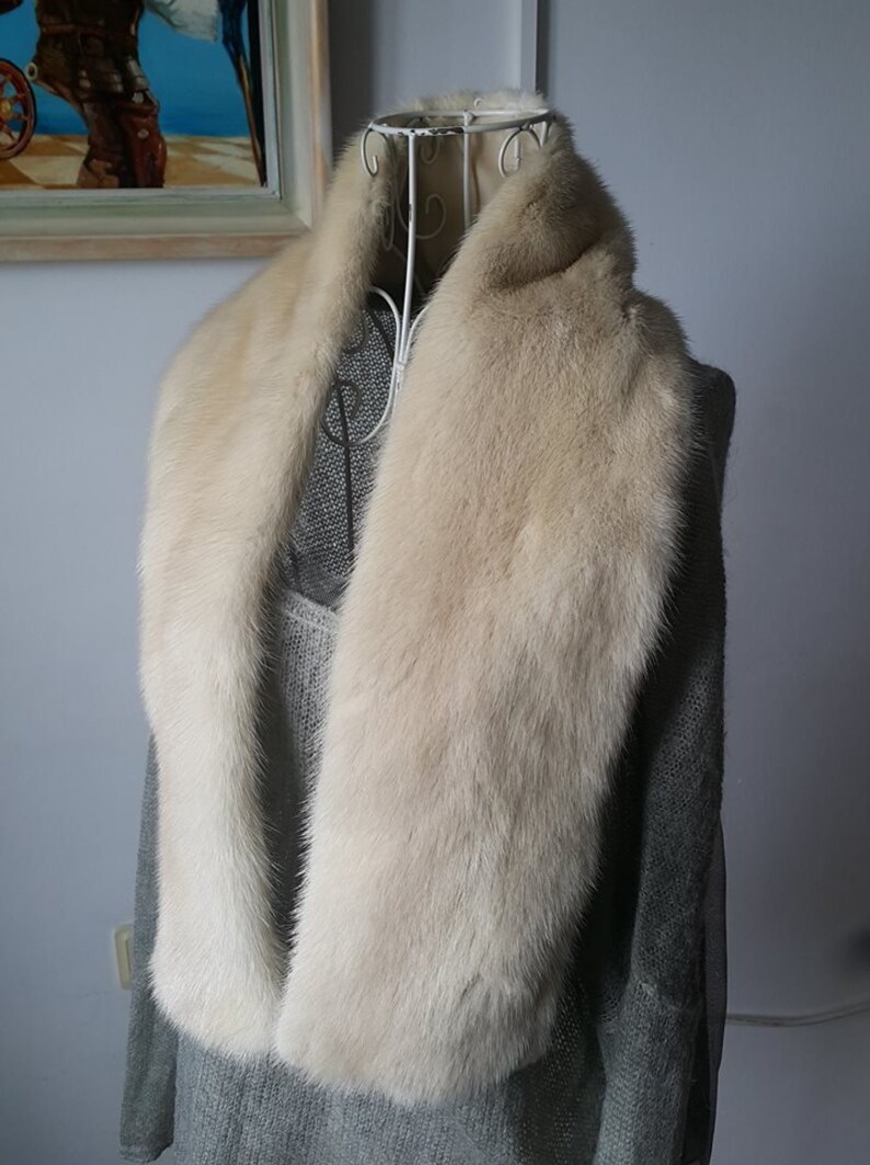 White Fur Stole >> White Mink Fur Shawl Mink Fur Collar Mink Fur Stole Nerz Pelz Mink Fur Pelt White Mink Fur Real Mink Fur Echt Nerz Weiss Nerz Pelz White Fur Stole >> White Mink Fur Shawl Mink Fur Collar Mink Fur Stole Nerz Pelz Mink Fur Pelt White Mink Fur Real Mink Fur Echt Nerz Weiss Nerz Pelz