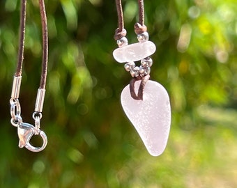 Collier verre de mer, cordon en cuir, verre de mer, verre de mer, maritime, bijoux, épaves, upcycled, plage, mer, maritime, collier, bijoux, mer