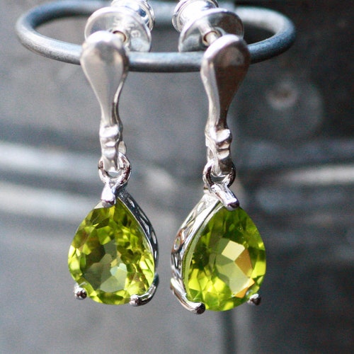 Peridot Earrings.925 Sterling Silver Setting6mm Cushion - Etsy