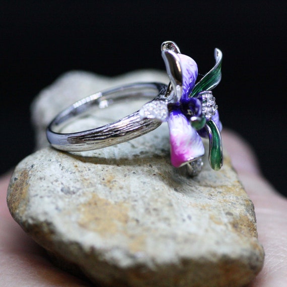 アクセサリー XOLO Signet Ring with  PurpleFlower XOLO SignetRing with Purple Flower Purple Orchid Flower Ring