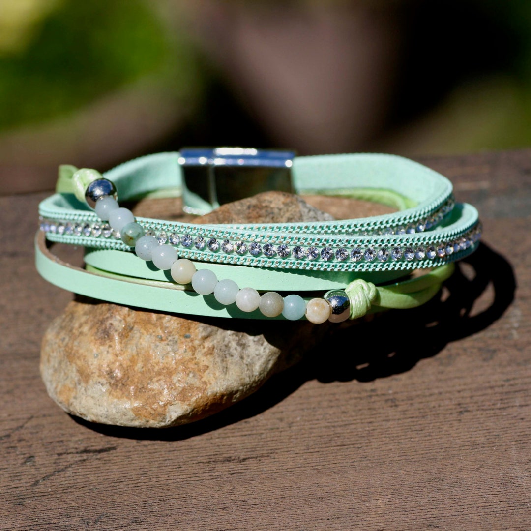 Peridot Green Agate Leather Wrap Bracelet Magnetic Clasp Cuff
