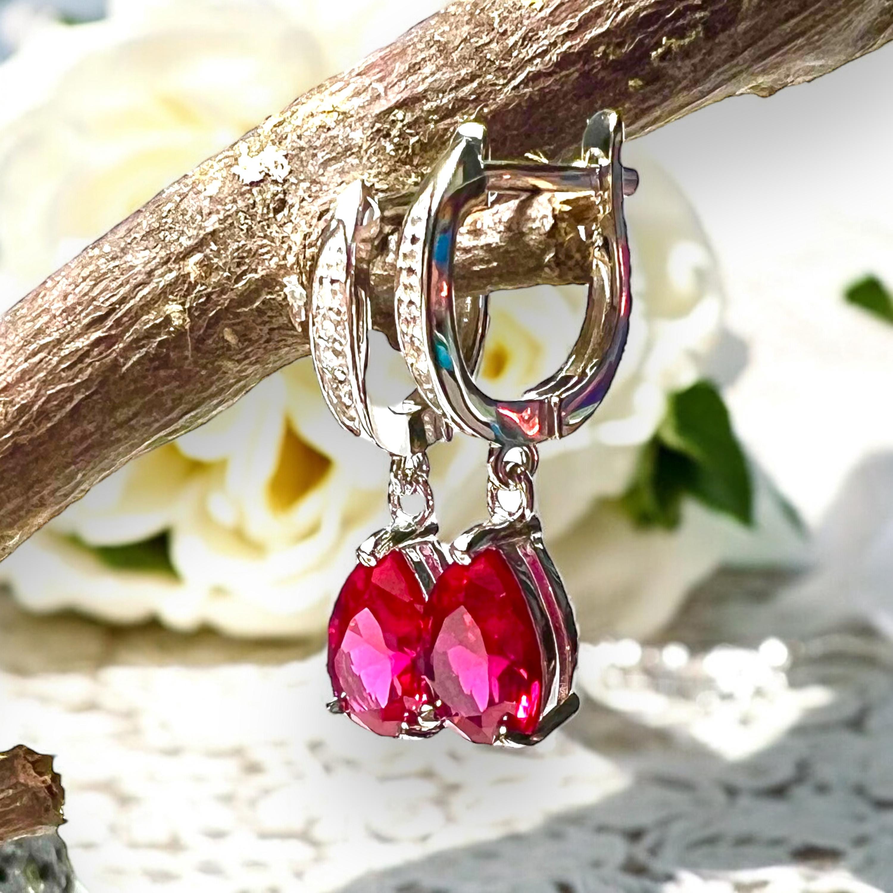 KINGWHYTE Orecchini Climber A Cuore In Argento 925 - Pietra Portafortuna Luglio (Rubino)