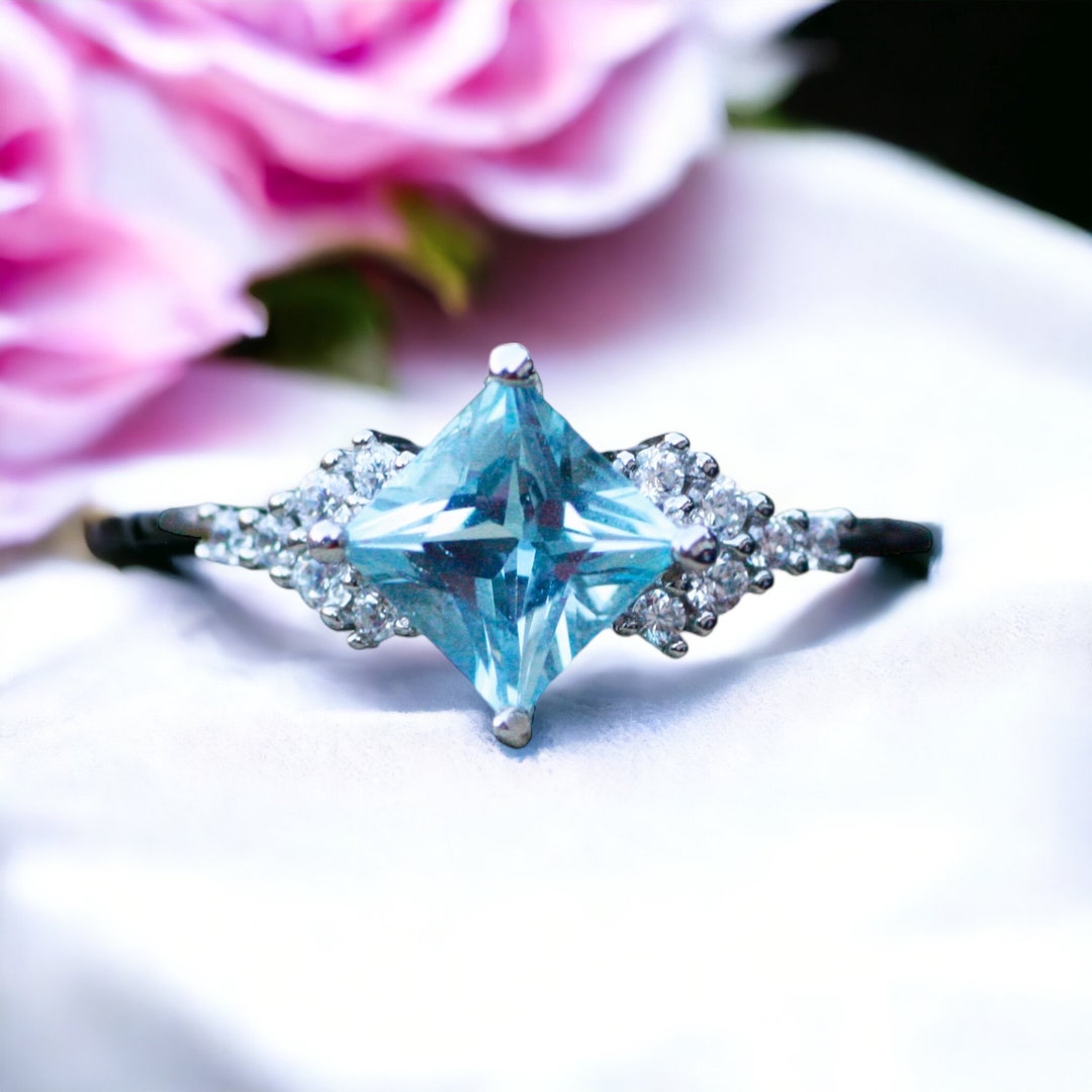 Natural Sky Blue Topaz Ring Handmade in Solid Sterling Silver 925 ...