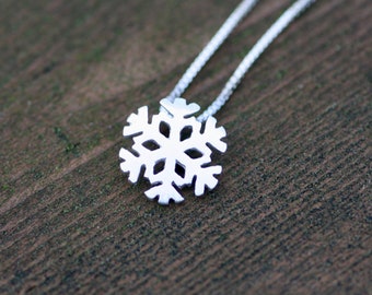 Winter Snowflake Pendant Sterling Silver 925 , Great White North