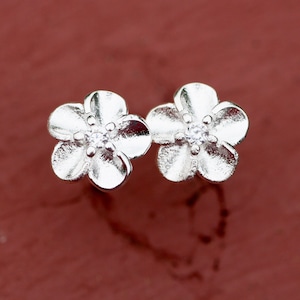 Small Plumeria Flower Earrings Silver , Hawaii Flower , Devotion