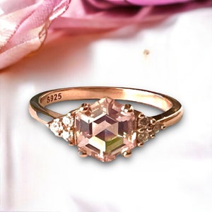 Blasse Pfirsich Morganit Ring 14k Rose Gold Vermeil, Beryl, Geschenk der Liebe