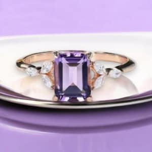 Lovely Amethyst Ring Solid 10K Yellow Gold , February birthstone, size 6 - Ready to ship