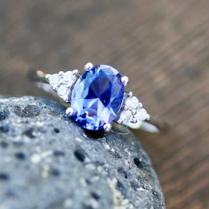 Gorgeous Tanzanite Ring Solid Sterling Silver 925 , December birthstone