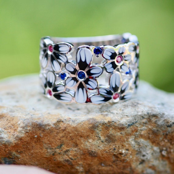 スターリングシルバー925の大胆なエナメルデイジーフラワーワイド  