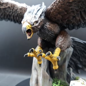 Will Paint Eagle Roc Monster Miniature | Hand Painted | Dungeons and Dragons | Gargantuan