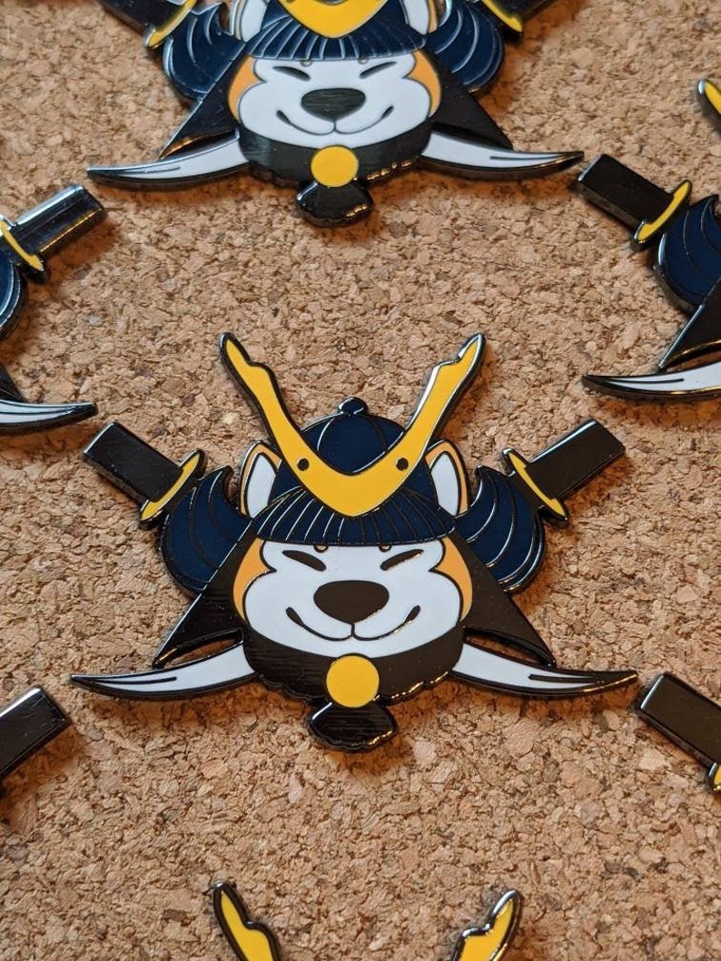 50 mm Hard Enamel Pin Shiba Inu Samurai Enamel Lapel Pin