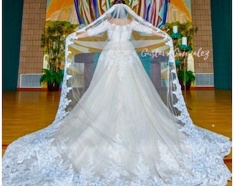 Bridal Veil Mantilla Lace, Cathedral lace veil, one tier royal veil, mantilla lace wedding veil, Long Bridal Veil, mantilla bride Veil