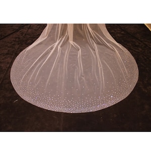Sparkly Veil, Bridal beaded Veil, Crystals beads Veil, Wedding Veil silver Beads, sparkle shinny Veil, Veil scattered beads Trim for bride