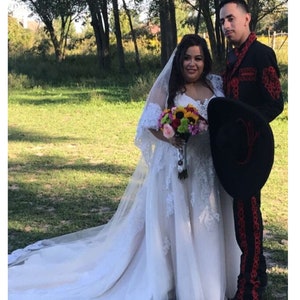 Cathedral lace Veil, 2 Layer Mantilla veil, 2 tier Lace veil, church Lace veil, ivory lace veil, lace bridal veil, french lace veil
