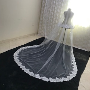 Bridal Veil Two Layer lace Edge, Wedding Veil Blusher with comb, 2 Tier wedding veil with lace, soft tulle lace veil with blusher, Veil