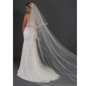 White veil 2 layers Horsehair, wedding veil horsehair trim, Veil 2 tier cathedral length, blusher veil with 1&quot; horsehair edge