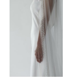 Wedding Veil Pearls Edge, Bridal Veil White Pearls, Ivory Pearls All Around Edge, Cathedral Simple Veil For Bride