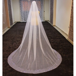 bridal veil Rhinestones, Bridal Veil Crystals Edge, Cathedral shinny Beads veil, chapel crystals veil, royal rhinestones veil