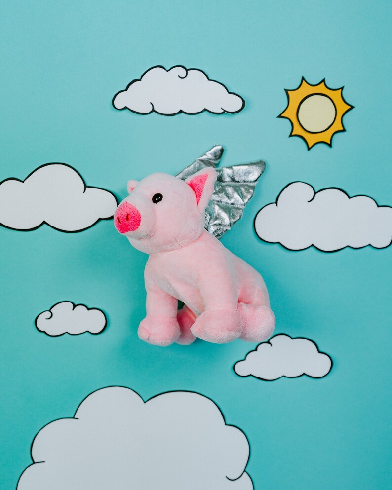 8 inch plush flying pig