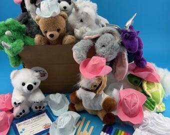 Mix and Match ParTPets 10-Pack with Western Hat and T‑Shirt
