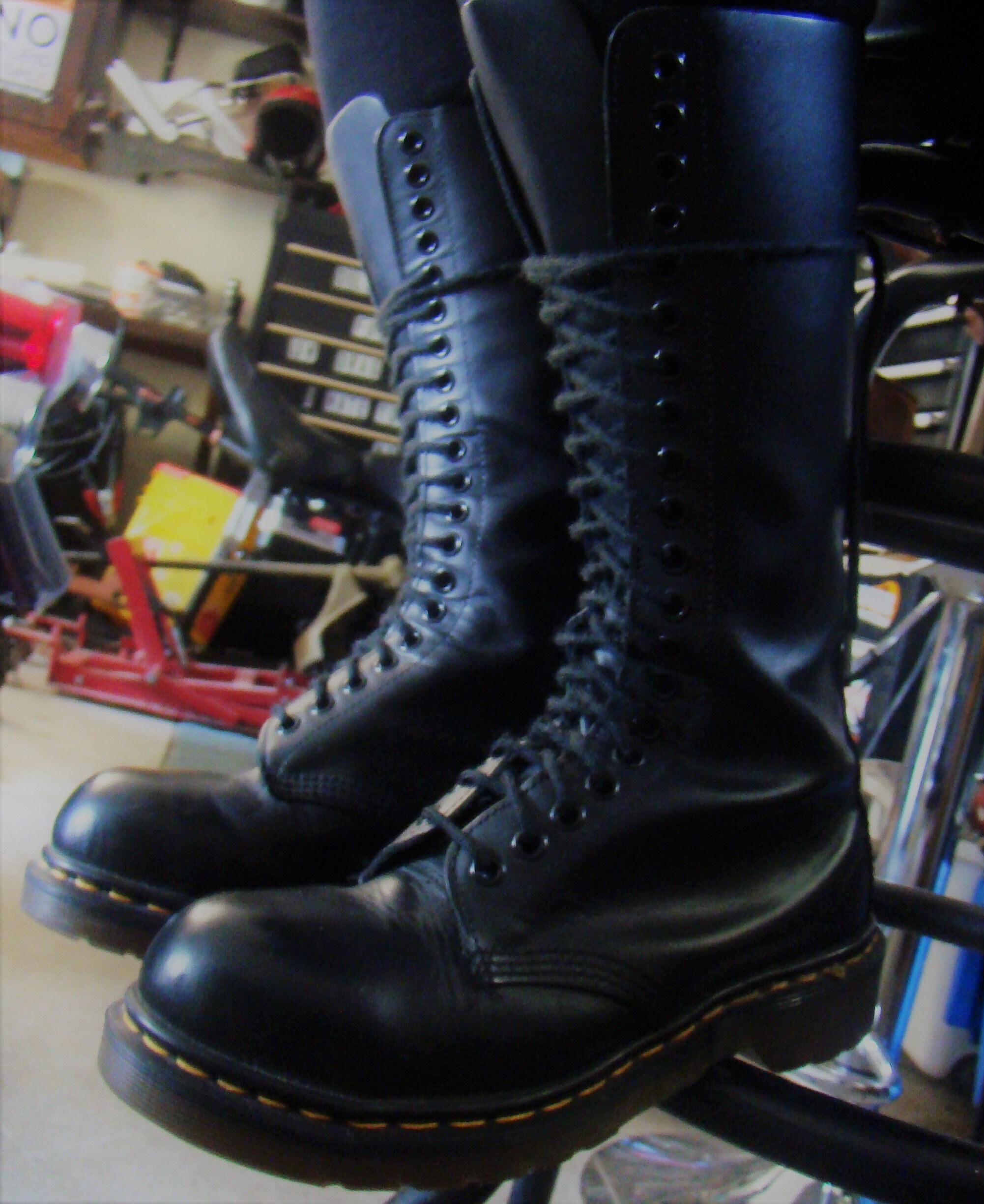 doc martens 20