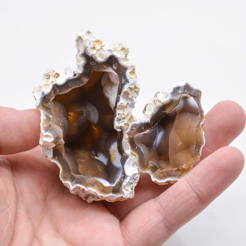 Chalcedony Geode - Etsy