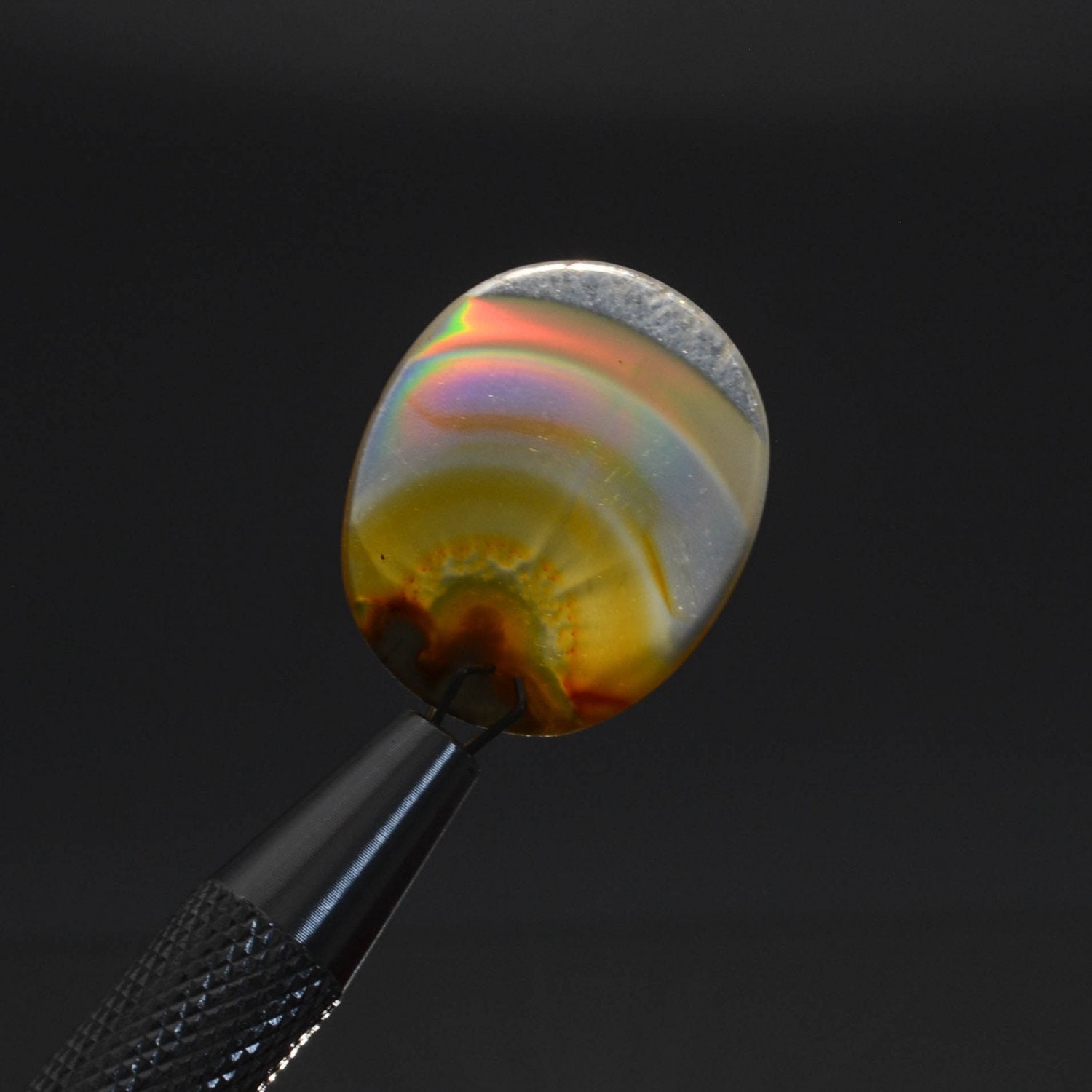 Agate Iris, Indonésie