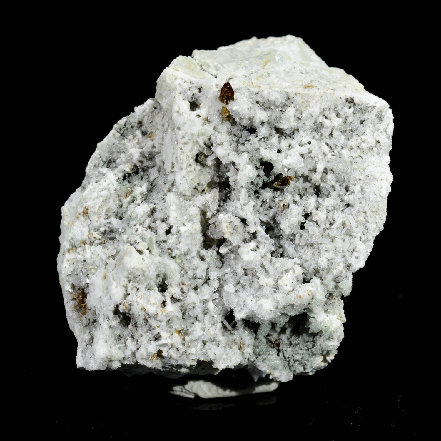 Anatase, Albite, Quartz - Secteur Des Grandes Rousses, Isère, France