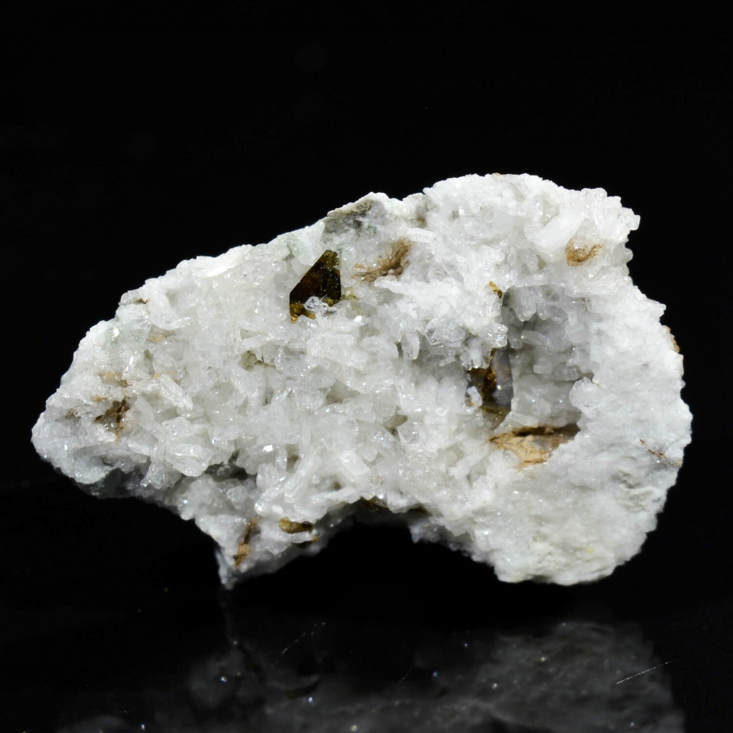 Anatase, Albite - Secteur Des Grandes Rousses, Isère, France