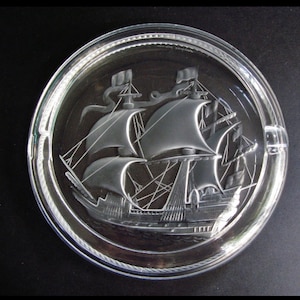 Cendrier de bateau vintage en cristal Lalique Santa Maria