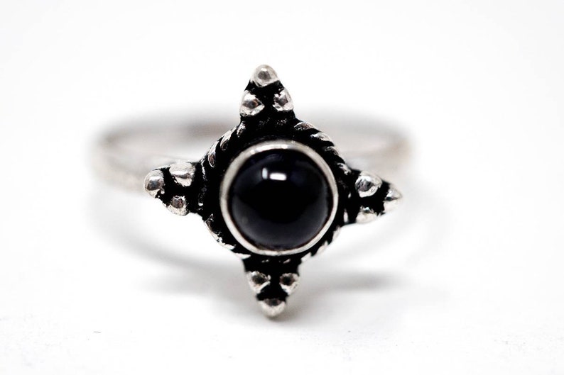 Vintage Schmuck Edelstein Celtic Jewelry Vintage Boho Ring with Gemstone Hippie Style Ring Engagement Ring