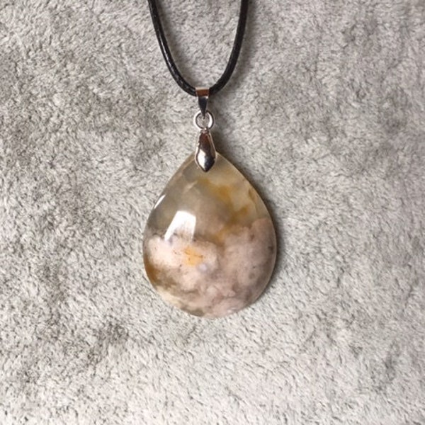 Pendentif agate sakura goutte