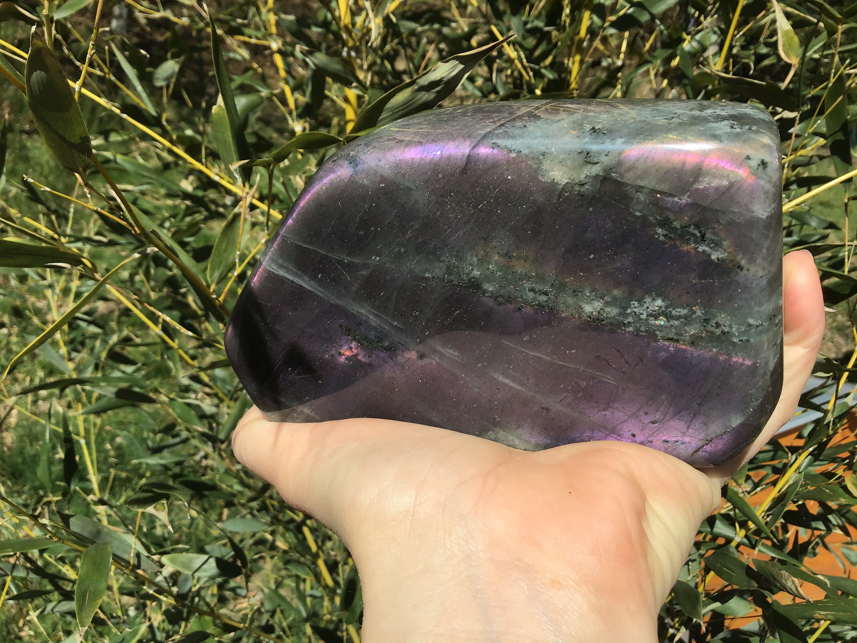 Forme Libre Labradorite Violette