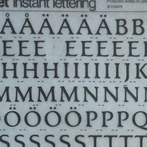 TITUS MEDIUM (54pt) Transferencias de letras y números vintage para frotar con tinta Letraset (elija el tamaño de fuente)