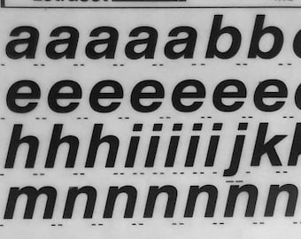 FUTURA EXTRA Bold Condensed Italic (36pt) Letraset Instant
