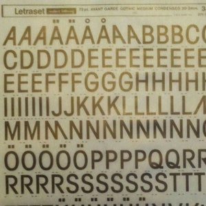 Transferencias de letras instantáneas Letraset de AVANT GARDE Gothic Medium CONDENSED (72pt/48pt/36pt/24pt) en color negro (elija el tamaño de fuente)