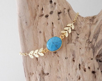 Fine boho chic bracelet in golden cob chain. Turquoise imitation oval stone bracelet (BRCH22ORturqse) Gift Christmas woman or girl