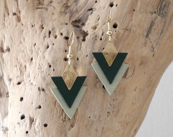 Triangle earrings in dark green and light green leather. Geometric curls. Leather buckles. Christmas gift for woman and girl